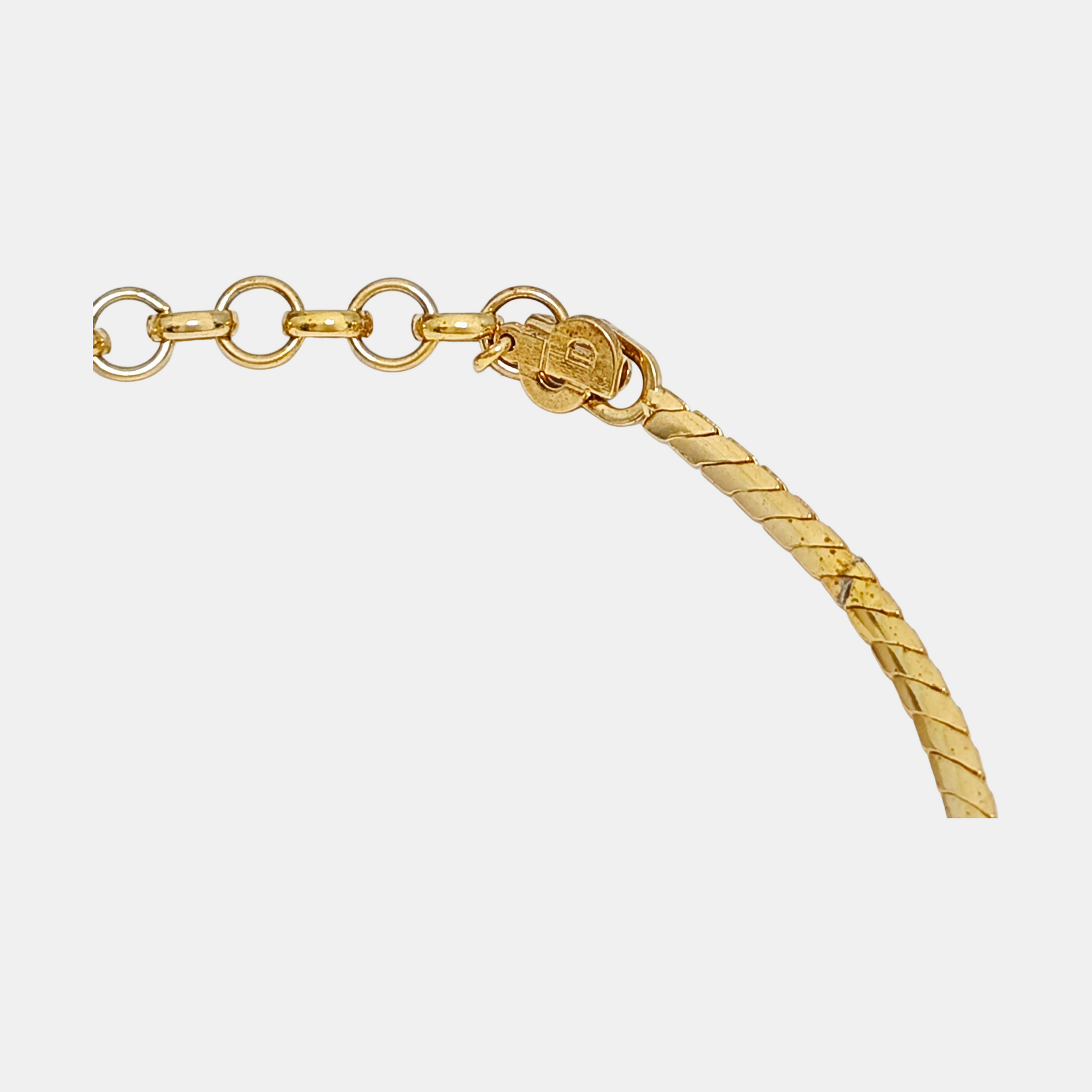 Authenticated pre-owned  Gold-tone Metal Gold Necklace - Necklace at Looply