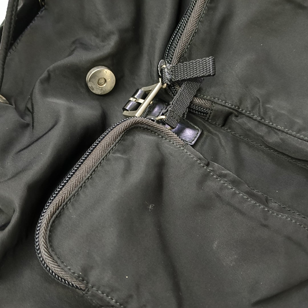 Vela Nylon Black
