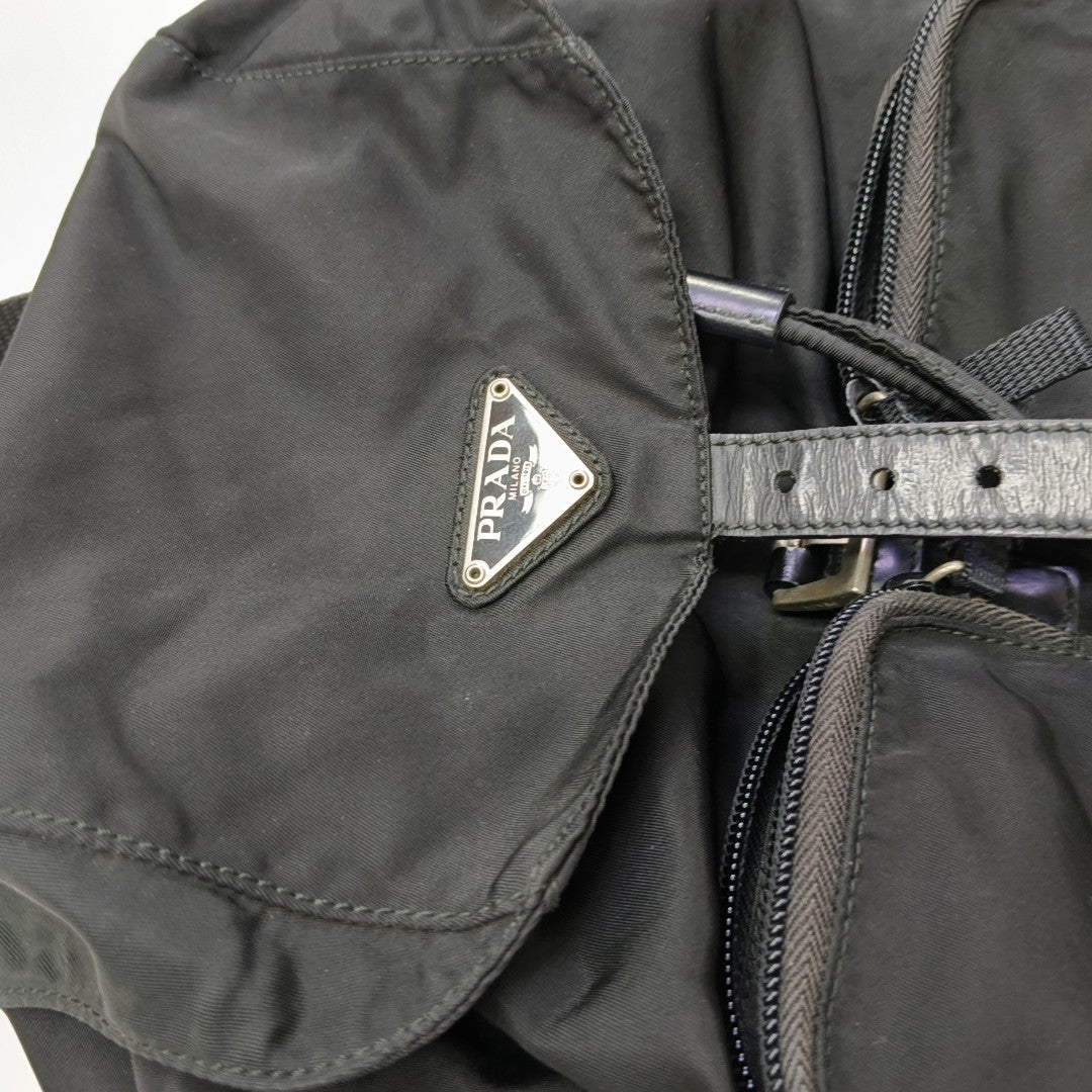 Vela Nylon Black