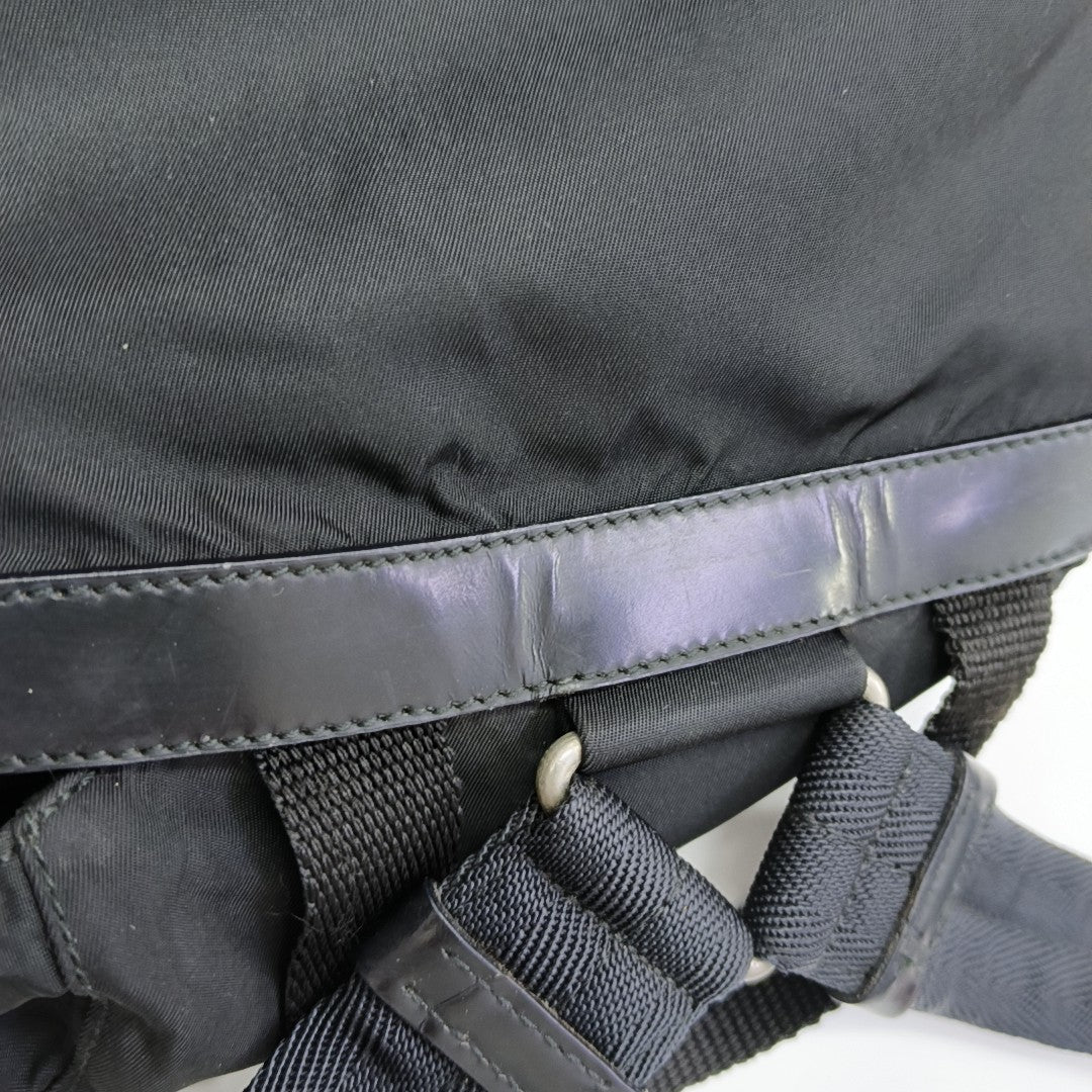 Vela Nylon Black