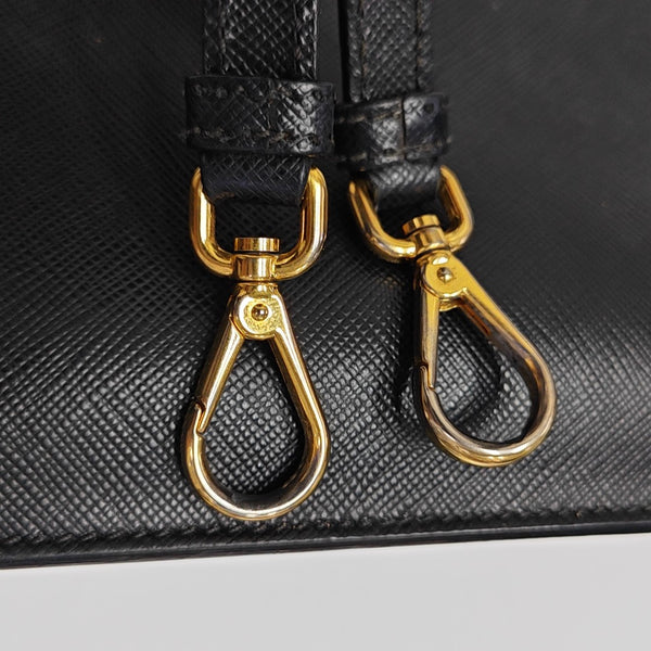 Galleria Small Saffiano Calfskin Black