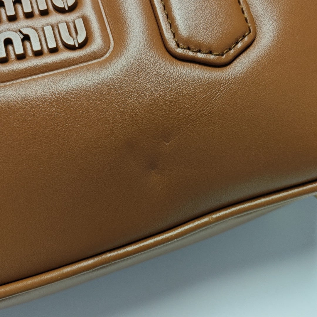 Arcadie Small Calfskin Brown