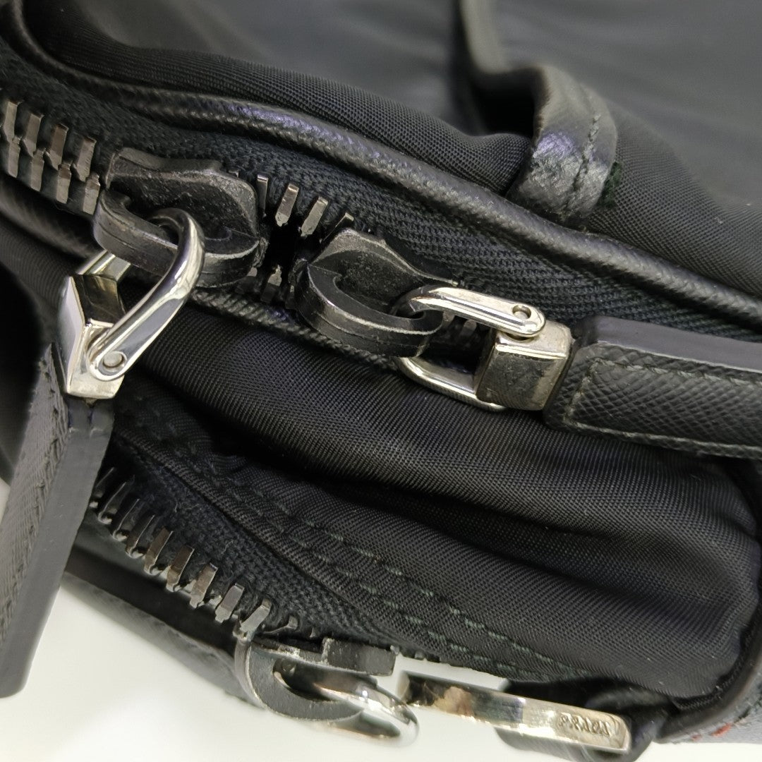 Nylon Shoulder Bag Black