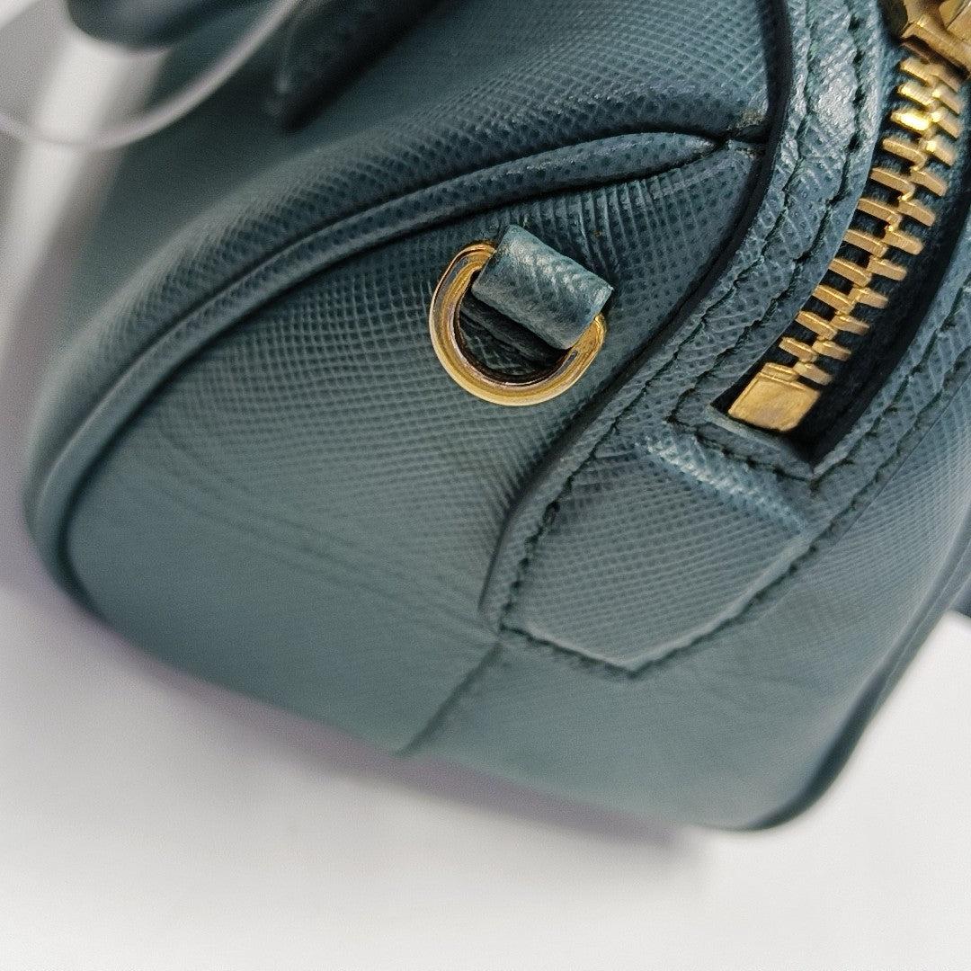 Saffiano Calfskin Shoulder Bag Green