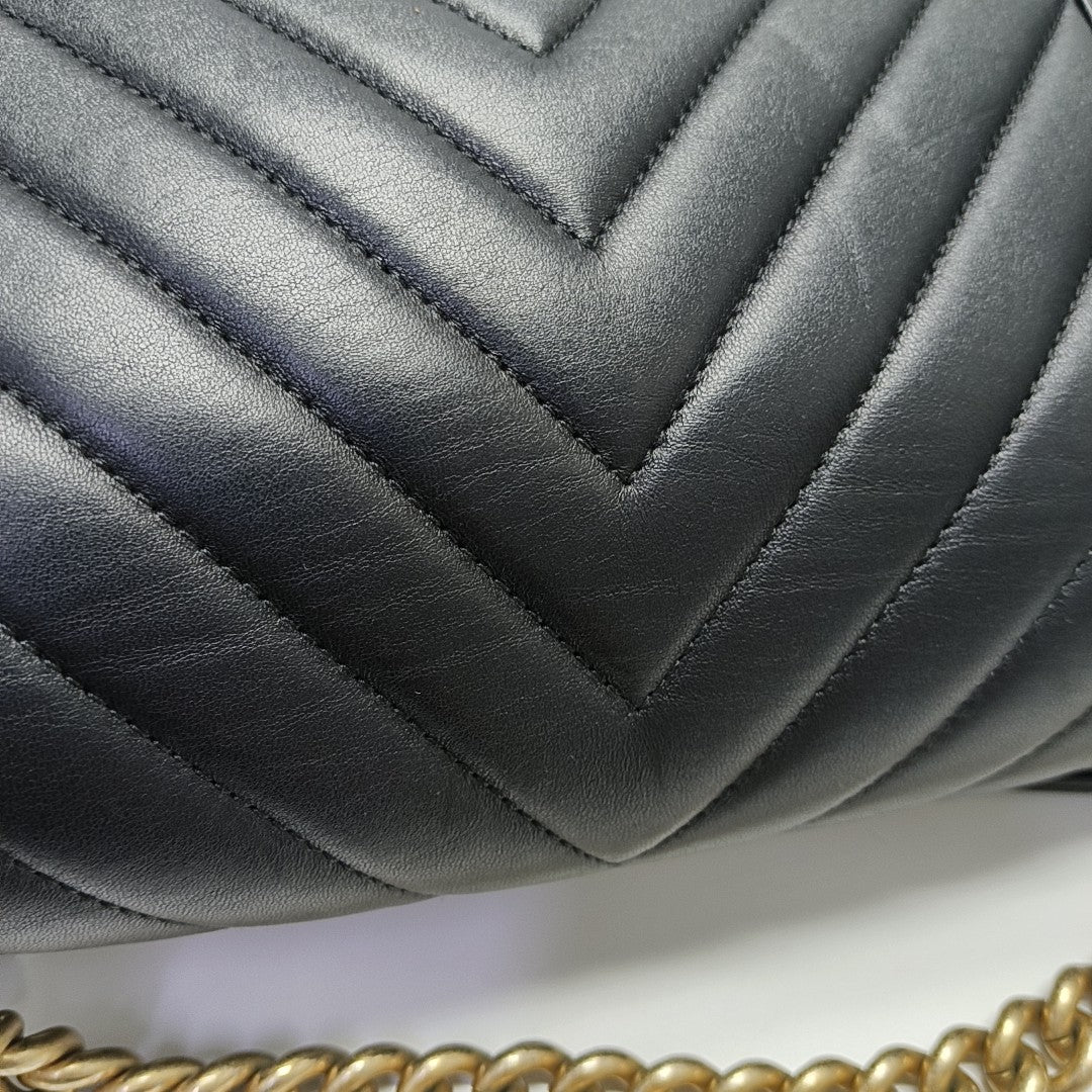 BOY CHANEL Medium Chevron Lambskin Black