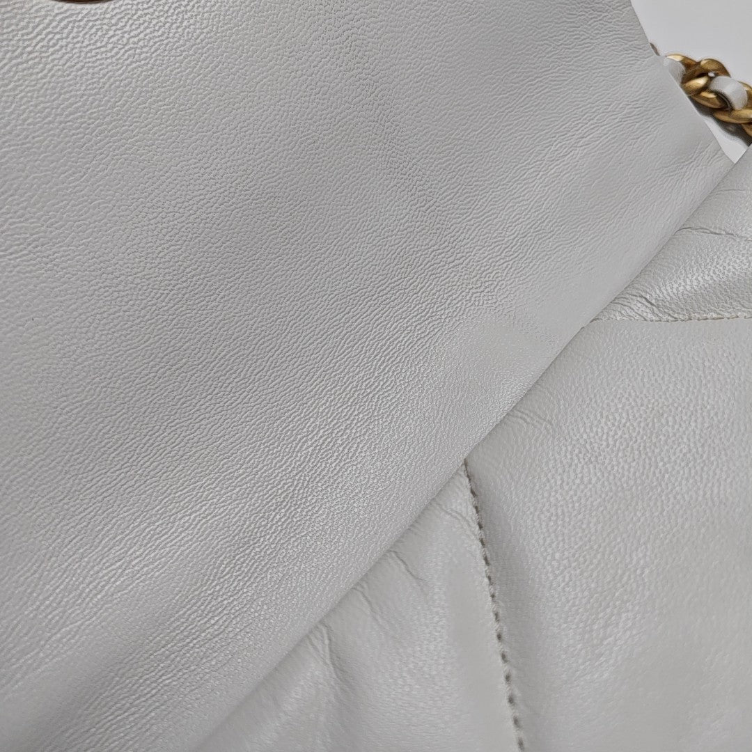 CHANEL 19 Small Quilted Lambskin White