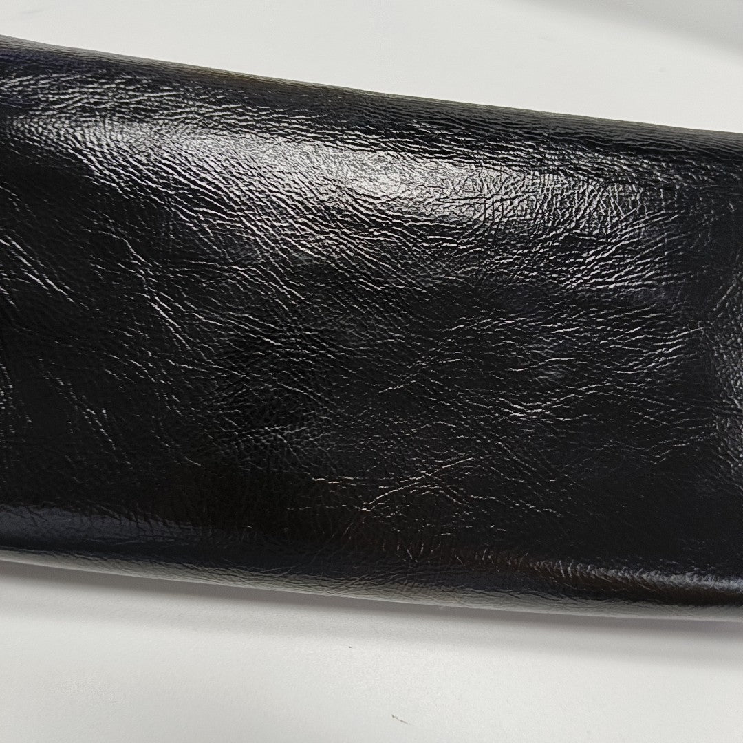 J'adior Calfskin Black