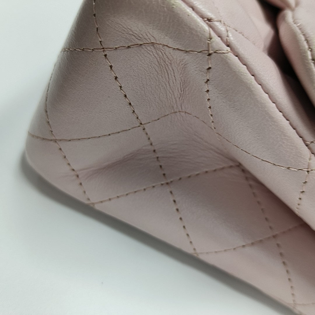 CLASSIC FLAP Mini Quilted Lambskin Pink