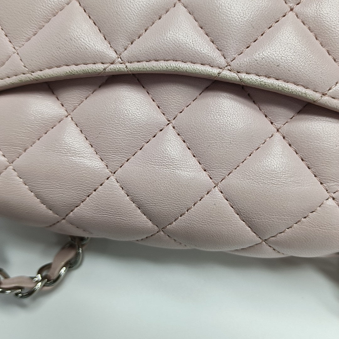 CLASSIC FLAP Mini Quilted Lambskin Pink