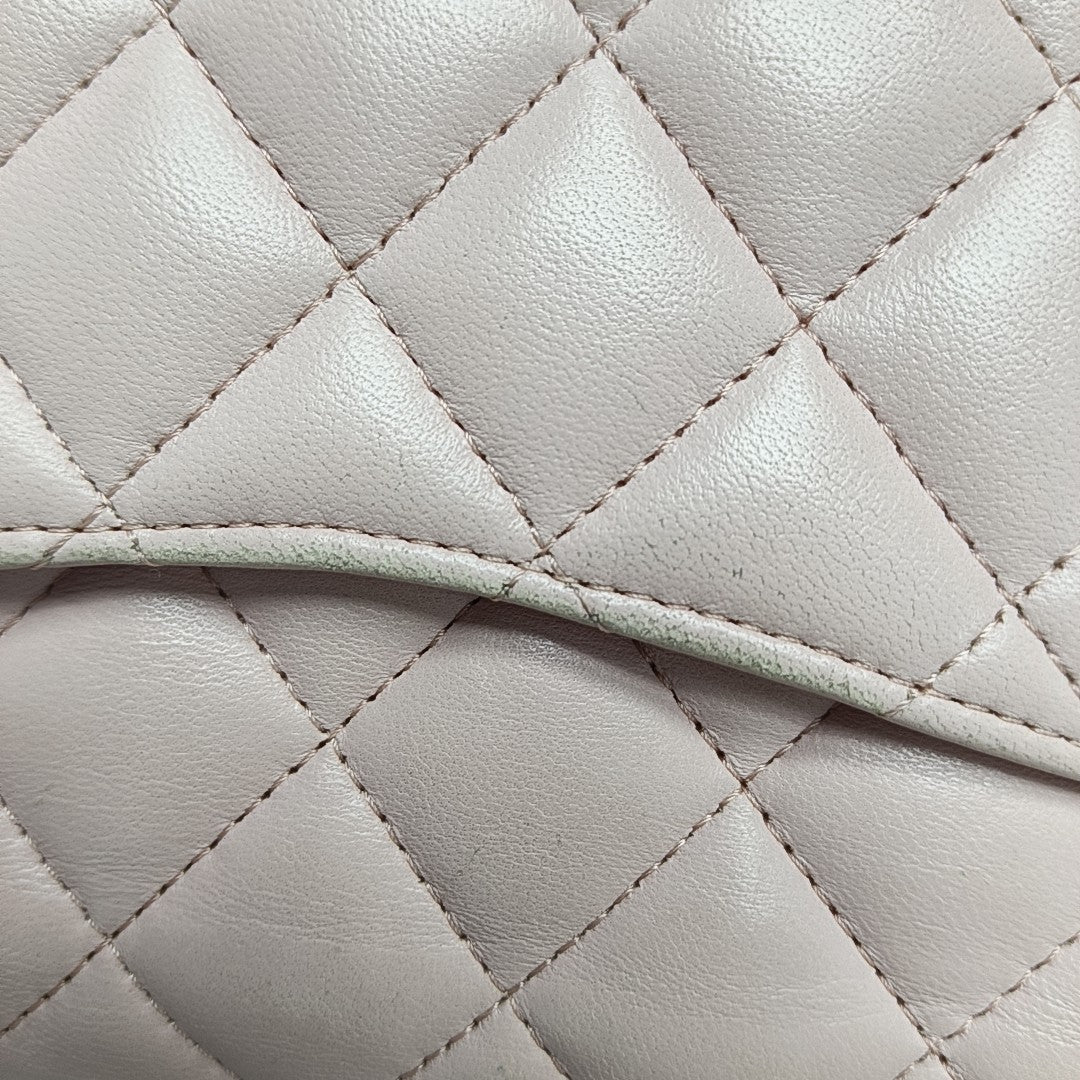 CLASSIC FLAP Mini Quilted Lambskin Pink