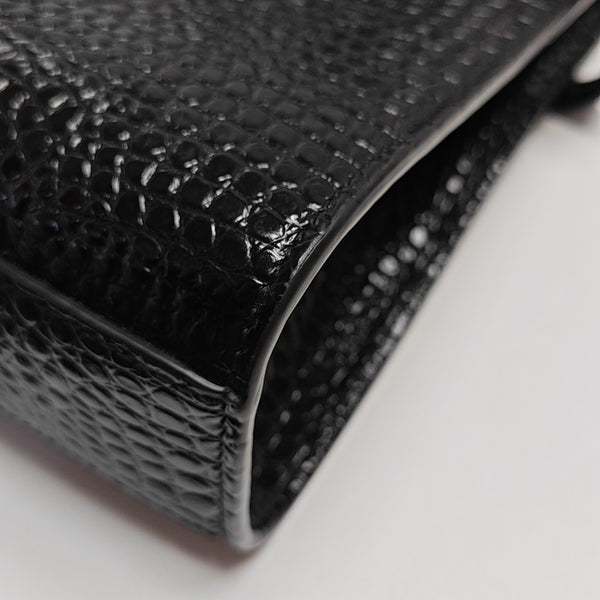 MANHATTAN Medium Calfskin Black