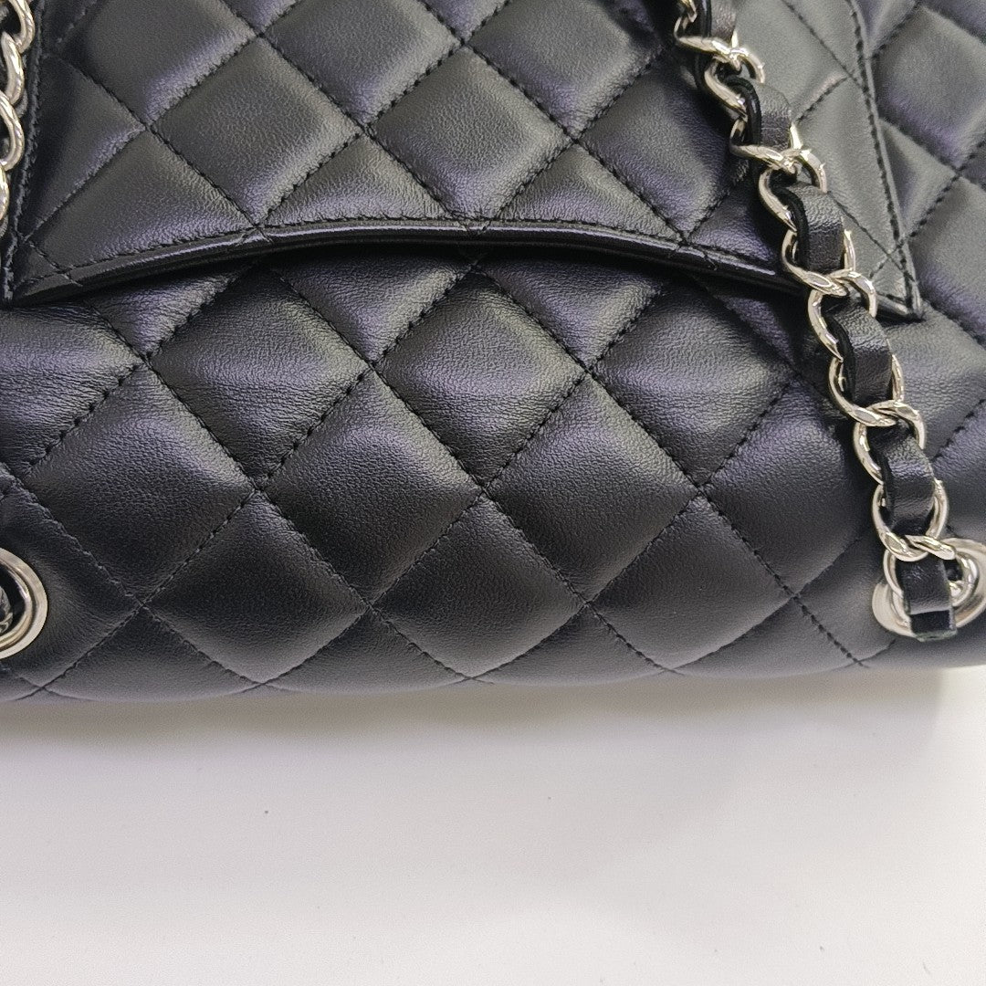 CLASSIC FLAP Mini Quilted Lambskin Black