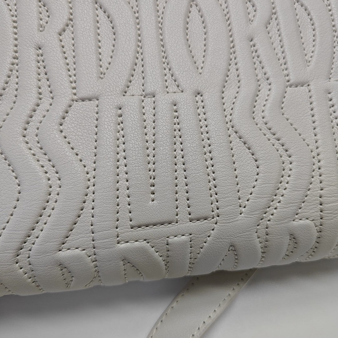 Miss Dior Quilted Calfskin White