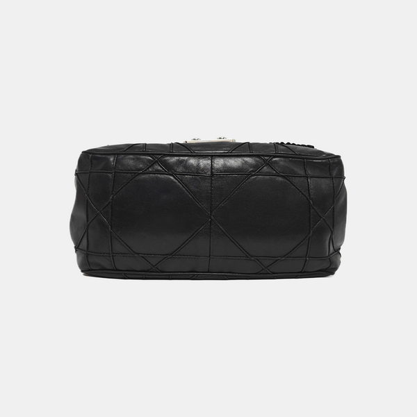 New Lock Calfskin Black