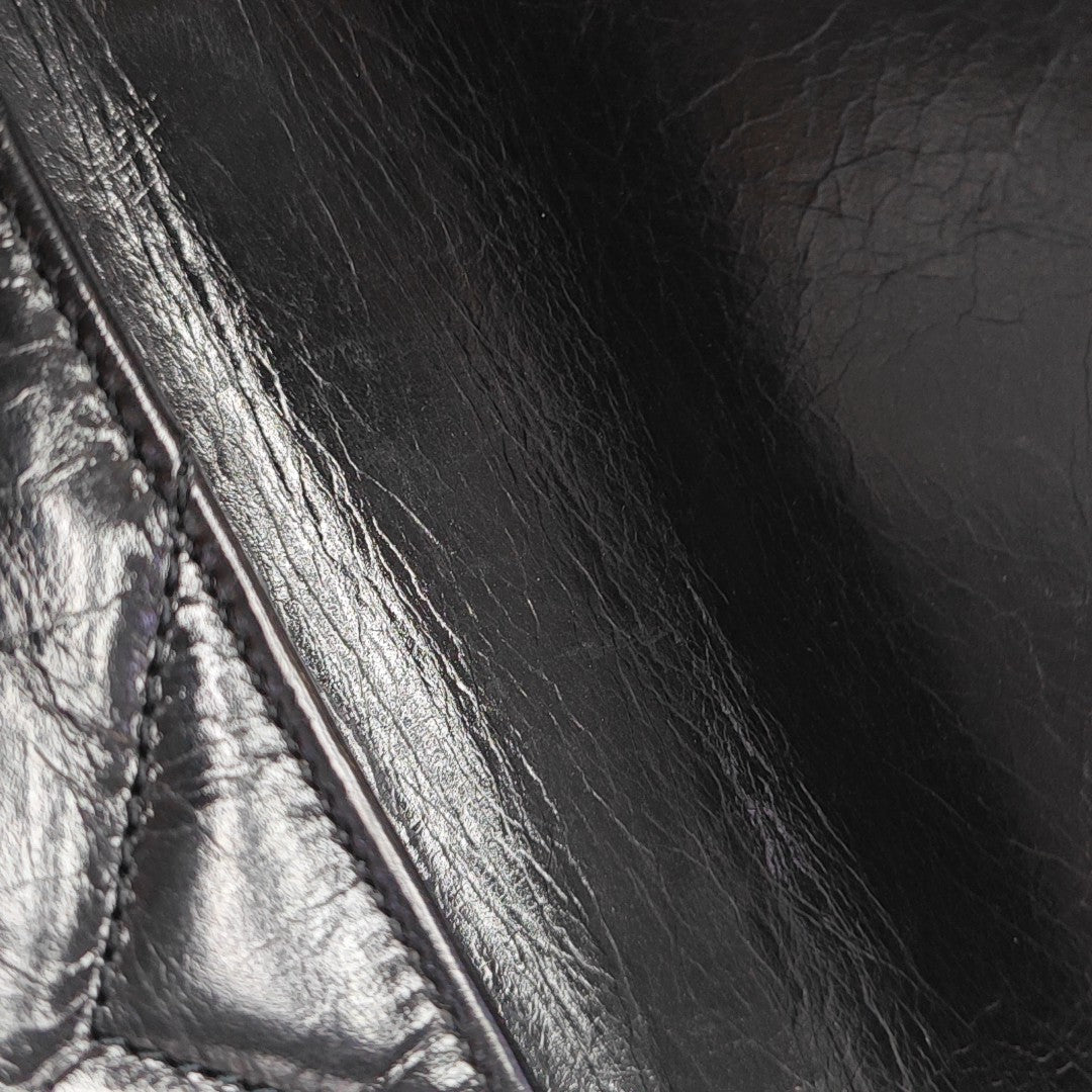 ENVELOPE Small Chevron Calfskin Black
