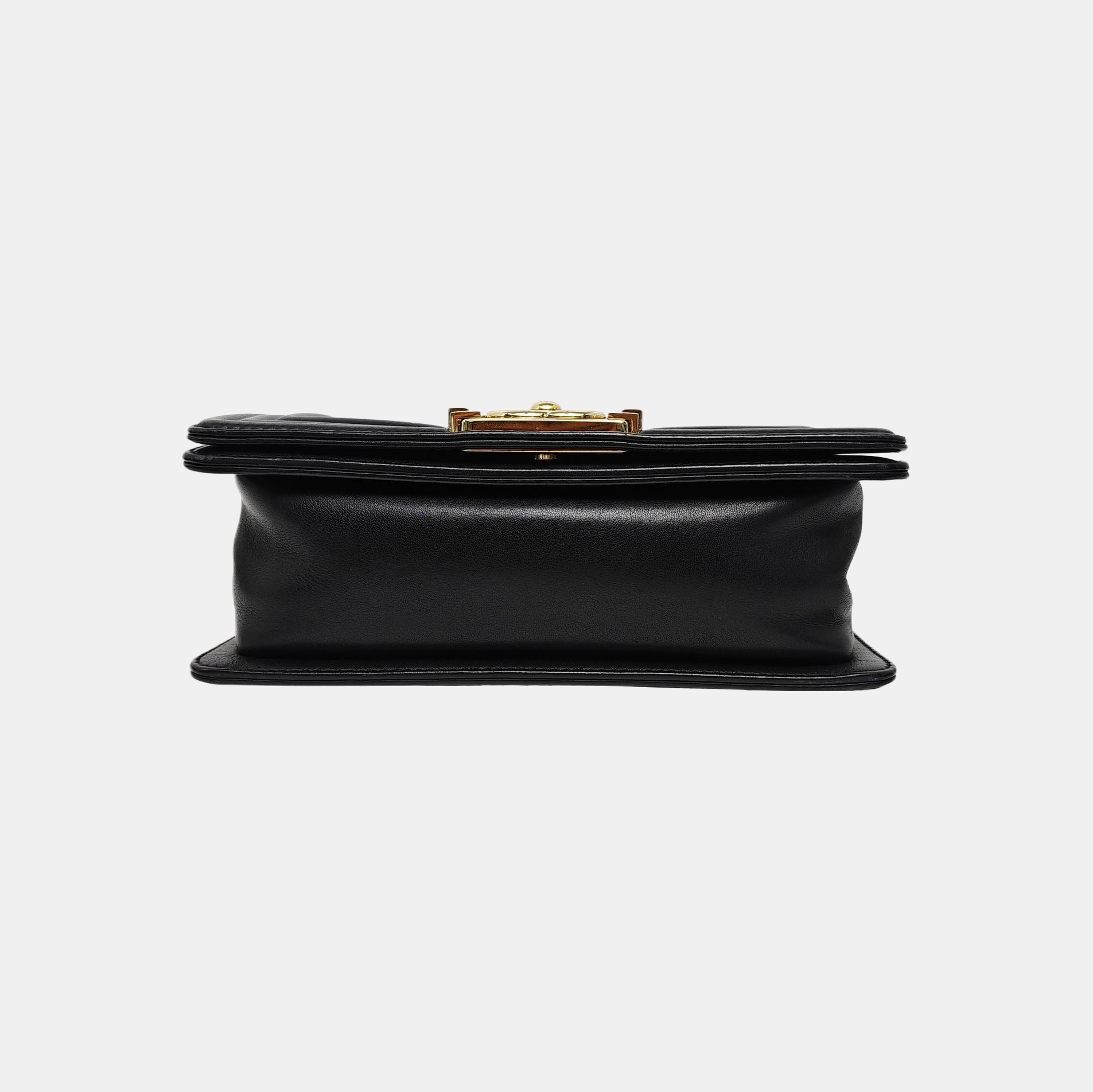 BOY CHANEL Small Quilted Calfskin Black