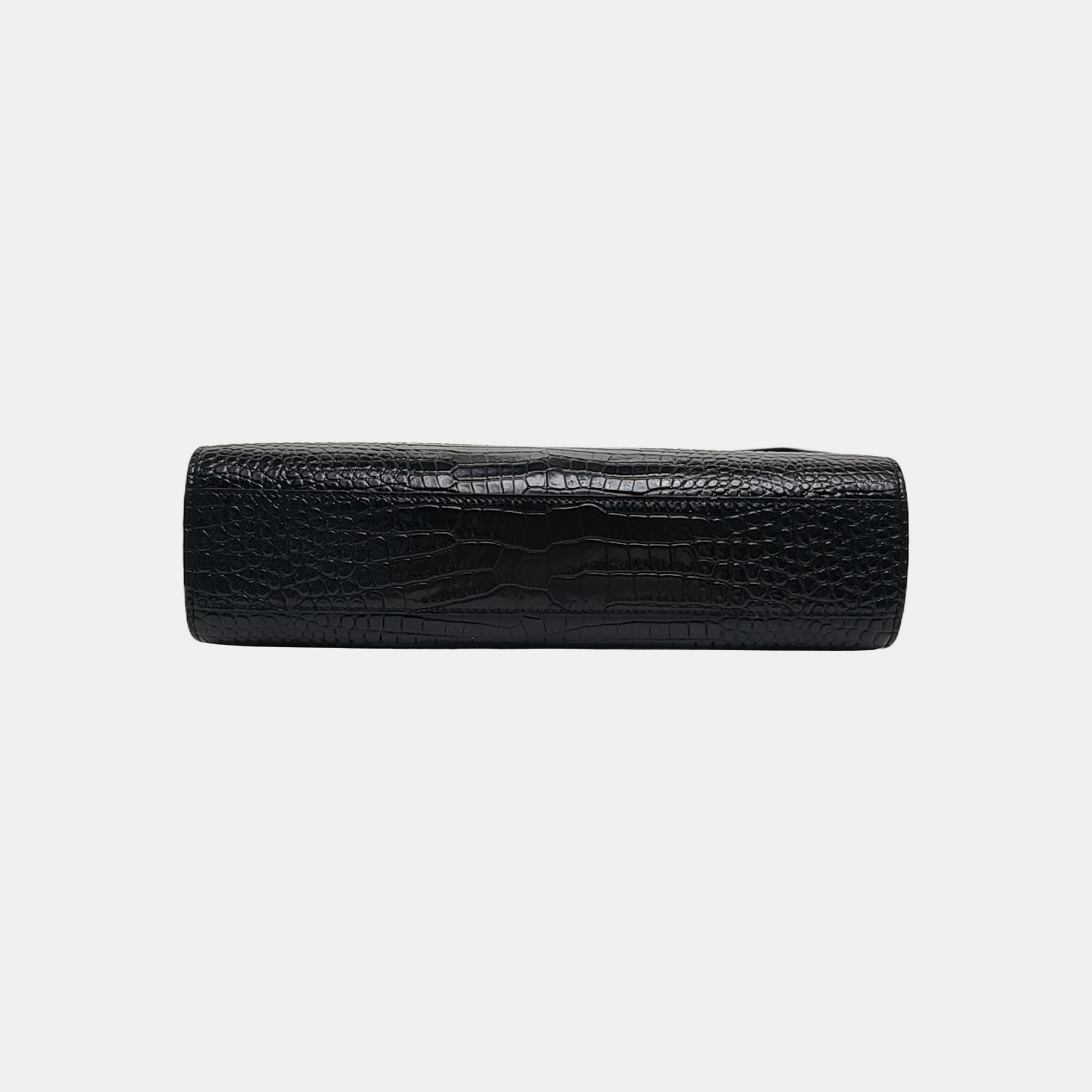 MANHATTAN Medium Calfskin Black