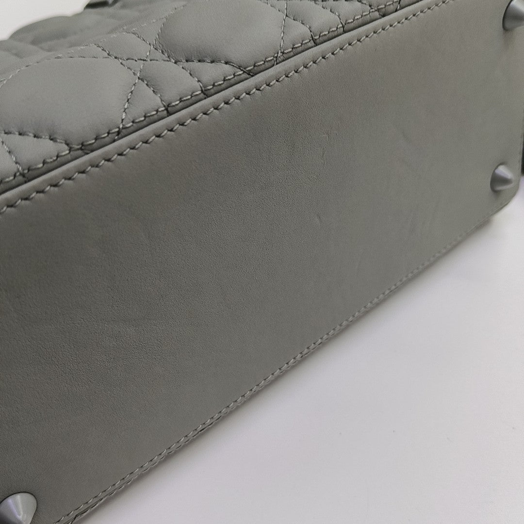 Lady Dior Medium Quilted Calfskin Gray