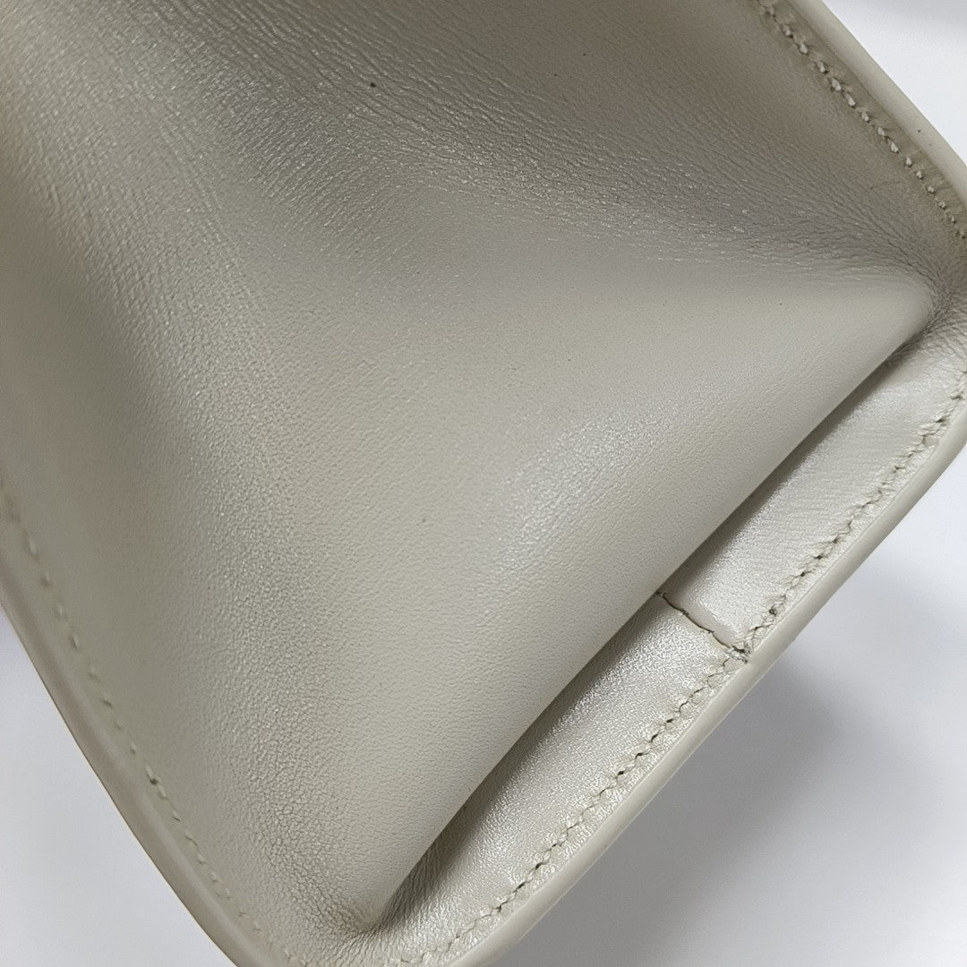MANHATTAN Nano Calfskin White