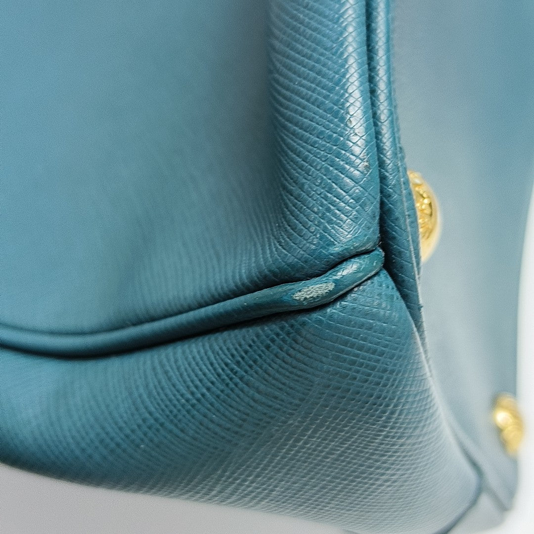 Galleria Large Calfskin Green