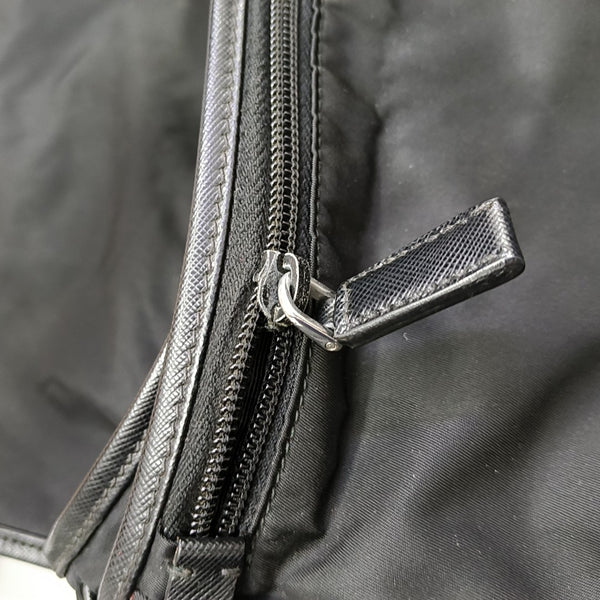 Nylon Shoulder Bag Black