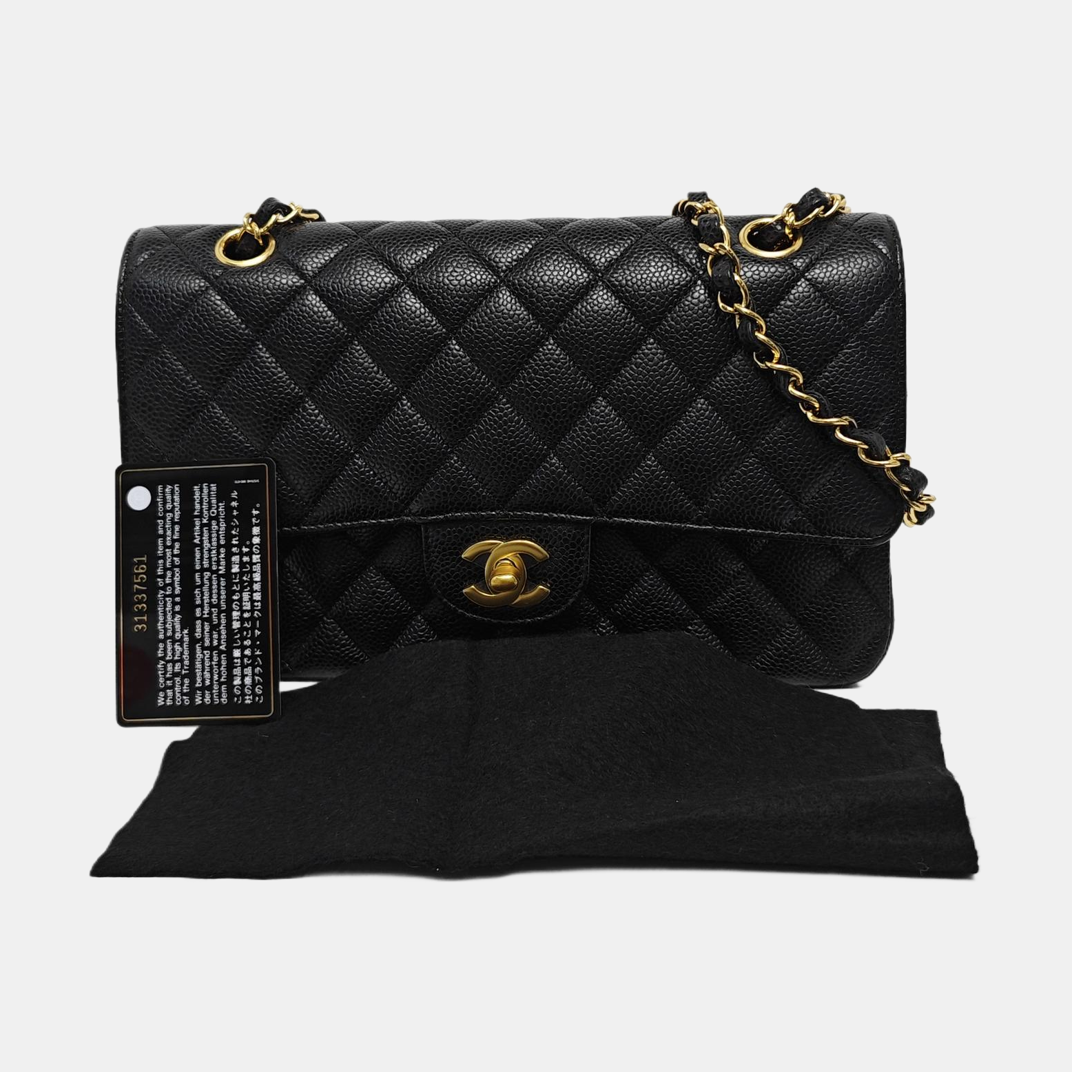 CLASSIC FLAP Medium Quilted Grained Calfskin Black
