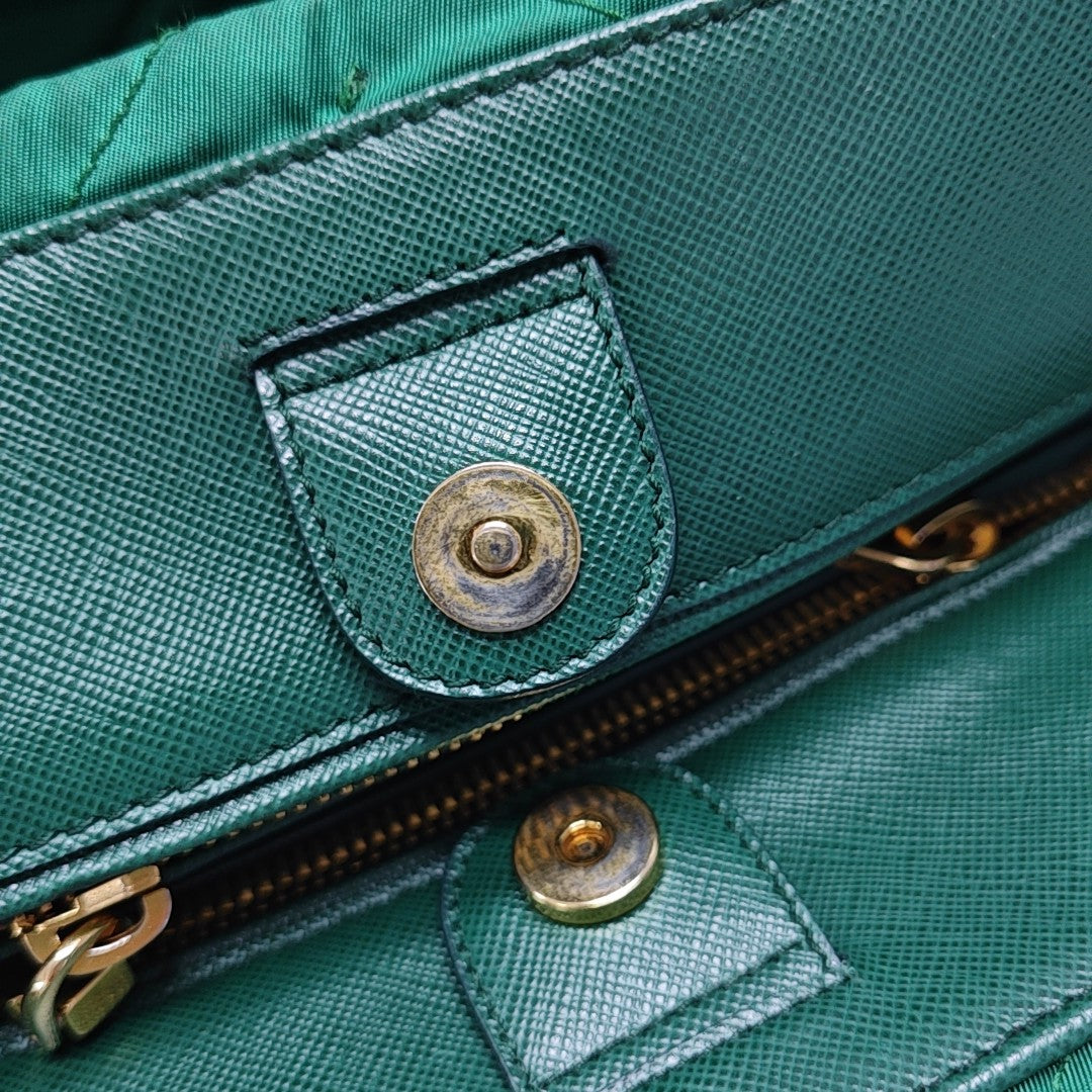 Quilted Nylon Tote Bag Green