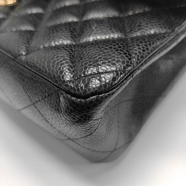 CLASSIC FLAP Medium Quilted Grained Calfskin Black