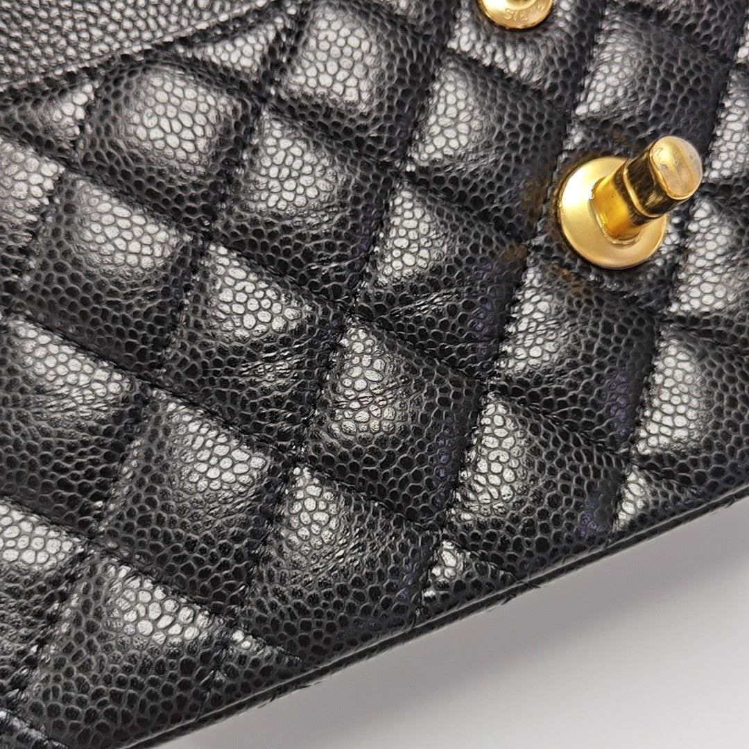 CLASSIC FLAP Small Quilted Grained Calfskin Black