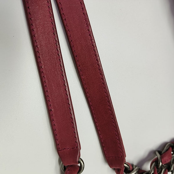 JUST MADEMOISELLE Medium Quilted Calfskin Red