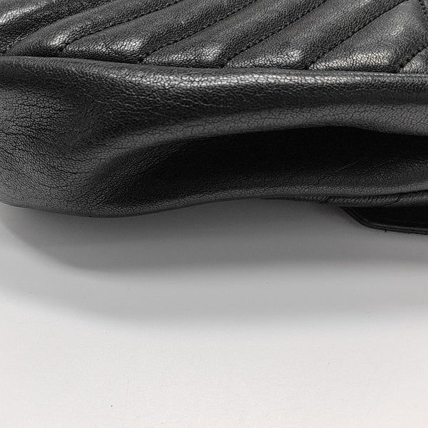COLLEGE Medium Chevron Lambskin Black