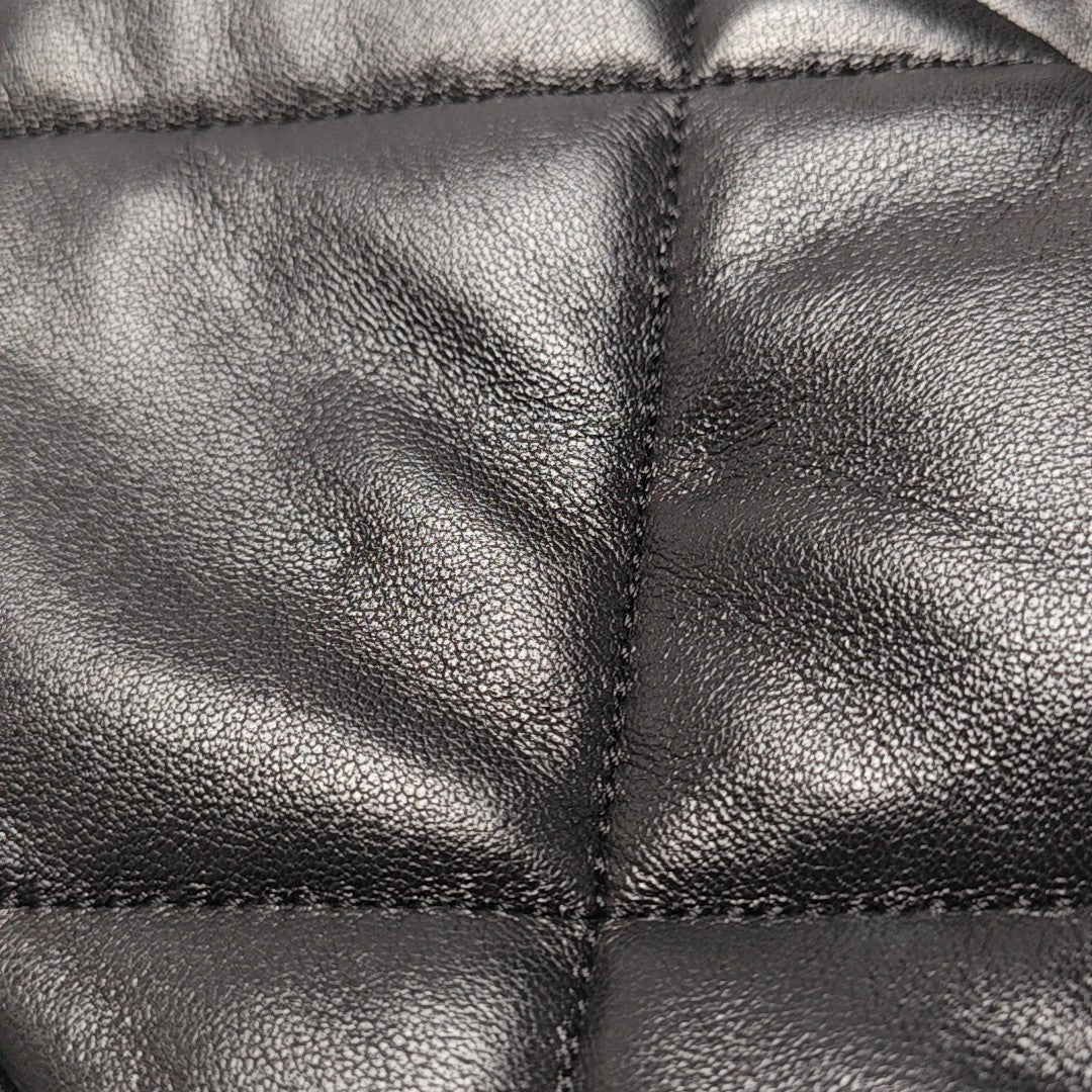 CHANEL 19 Small Quilted Lambskin Black