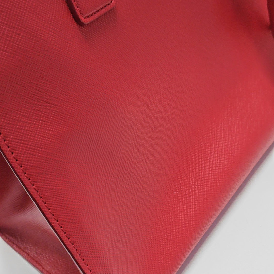 Calfskin Shoulder Bag Red