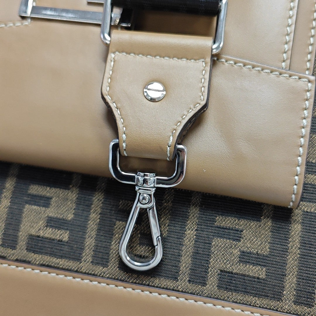 Canvas Shoulder Bag Brown