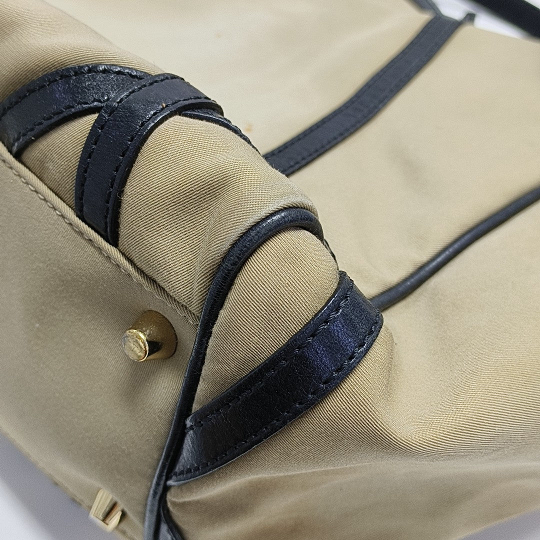Canterbury Canvas Beige