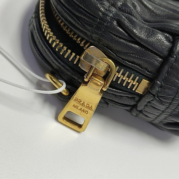 Quilted Lambskin Shoulder Bag Black