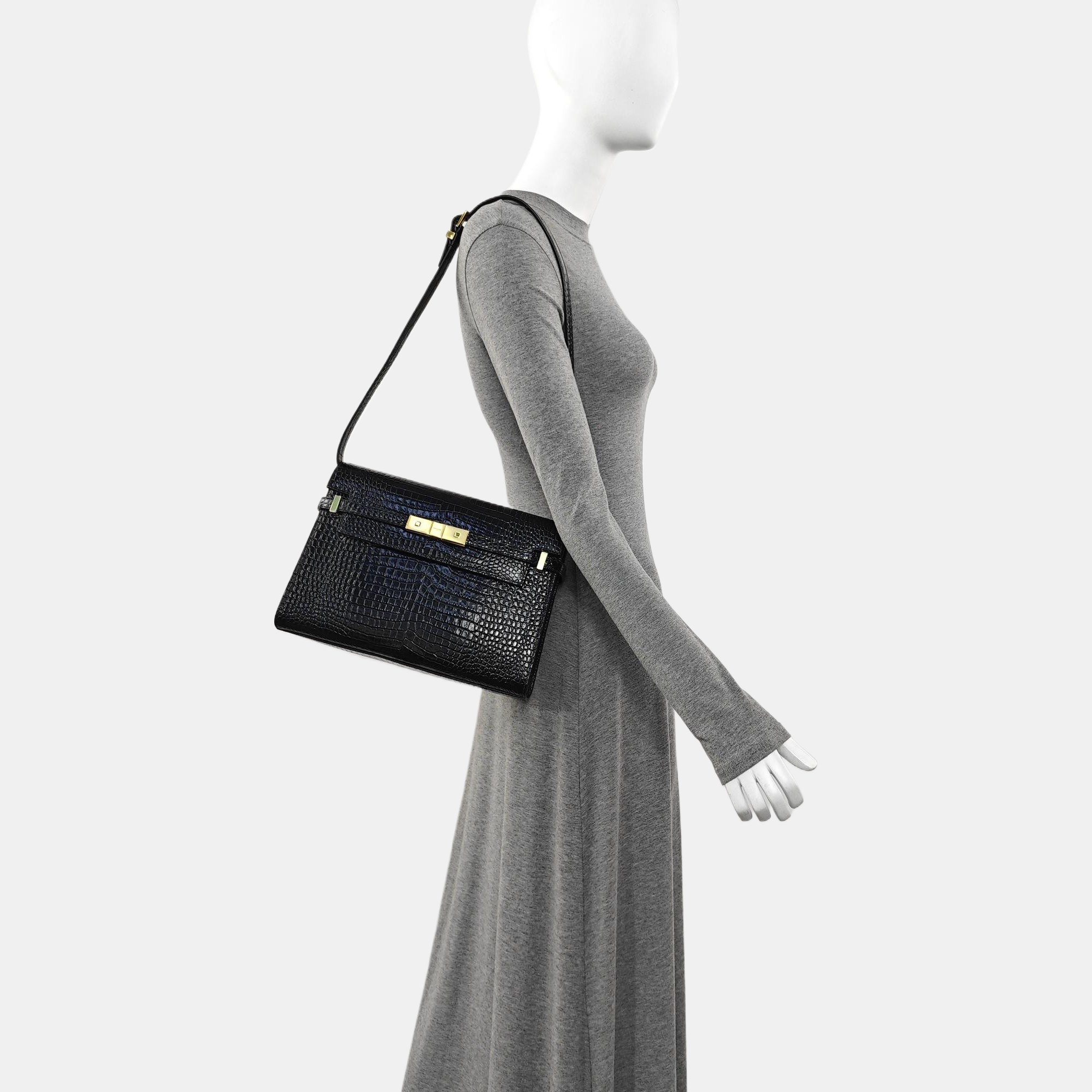 MANHATTAN Medium Calfskin Black