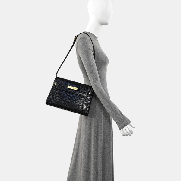 MANHATTAN Medium Calfskin Black