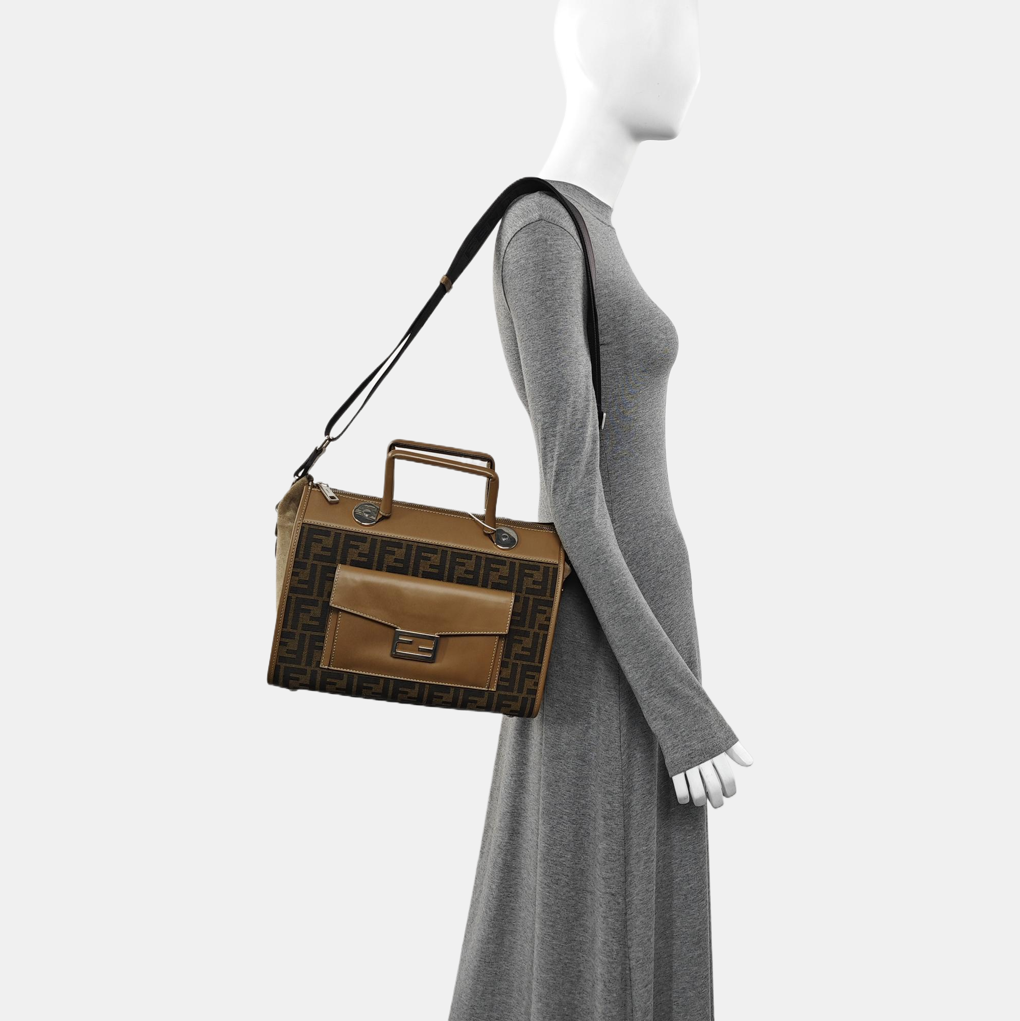 Canvas Shoulder Bag Brown
