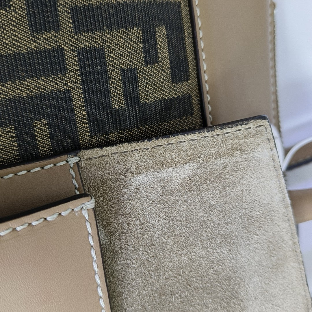 Canvas Shoulder Bag Brown