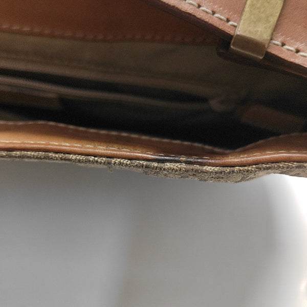 Street Chic Oblique Canvas Brown