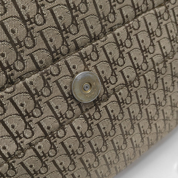 Street Chic Oblique Canvas Brown