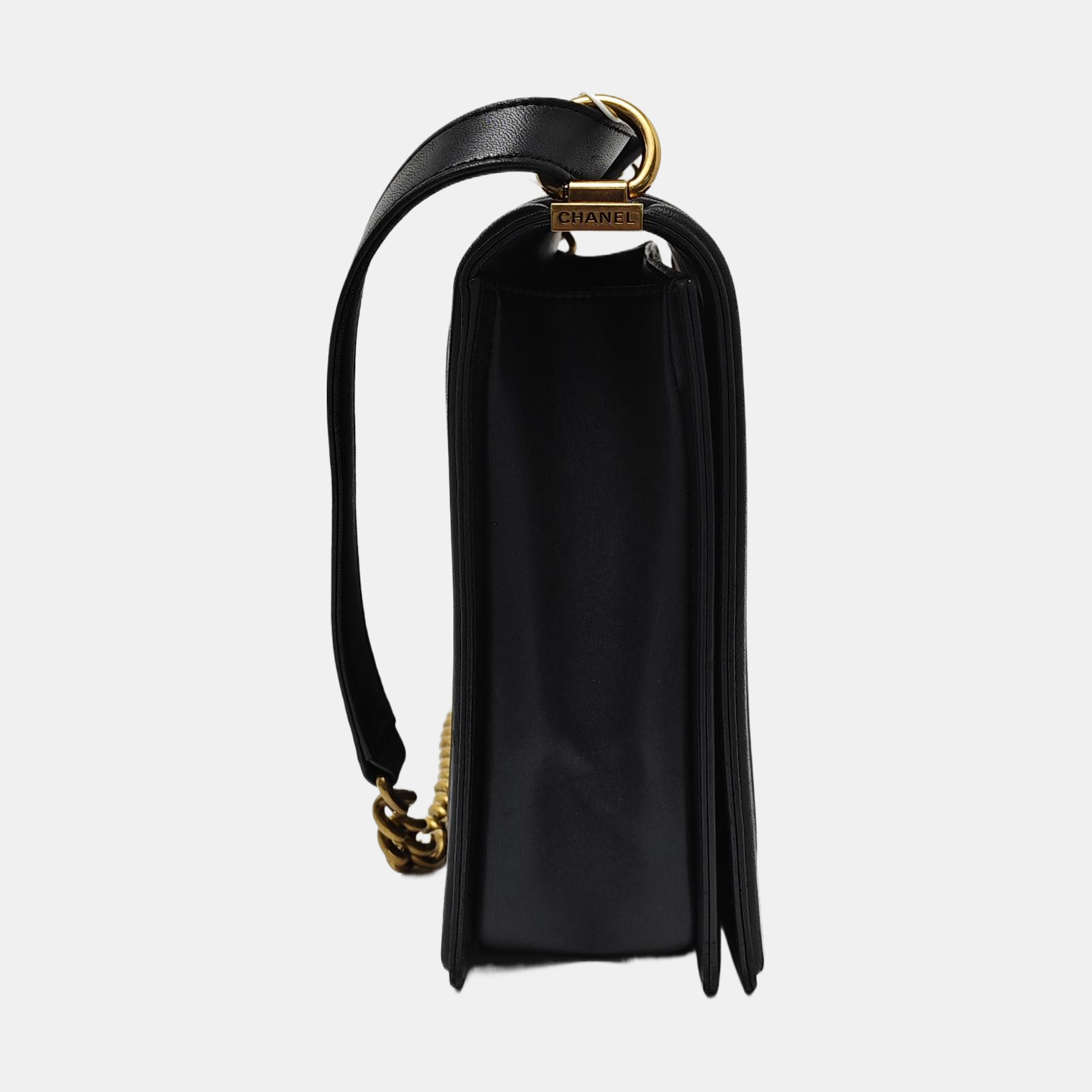 BOY CHANEL Extra Large Quilted Lambskin Black