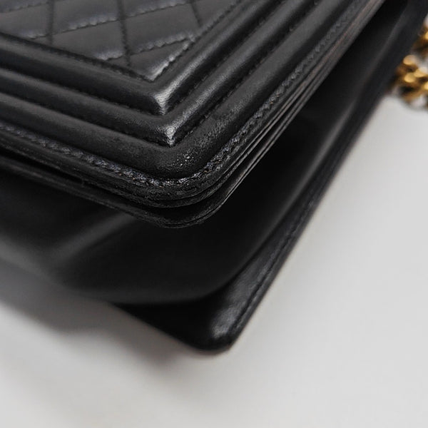 BOY CHANEL Extra Large Quilted Lambskin Black