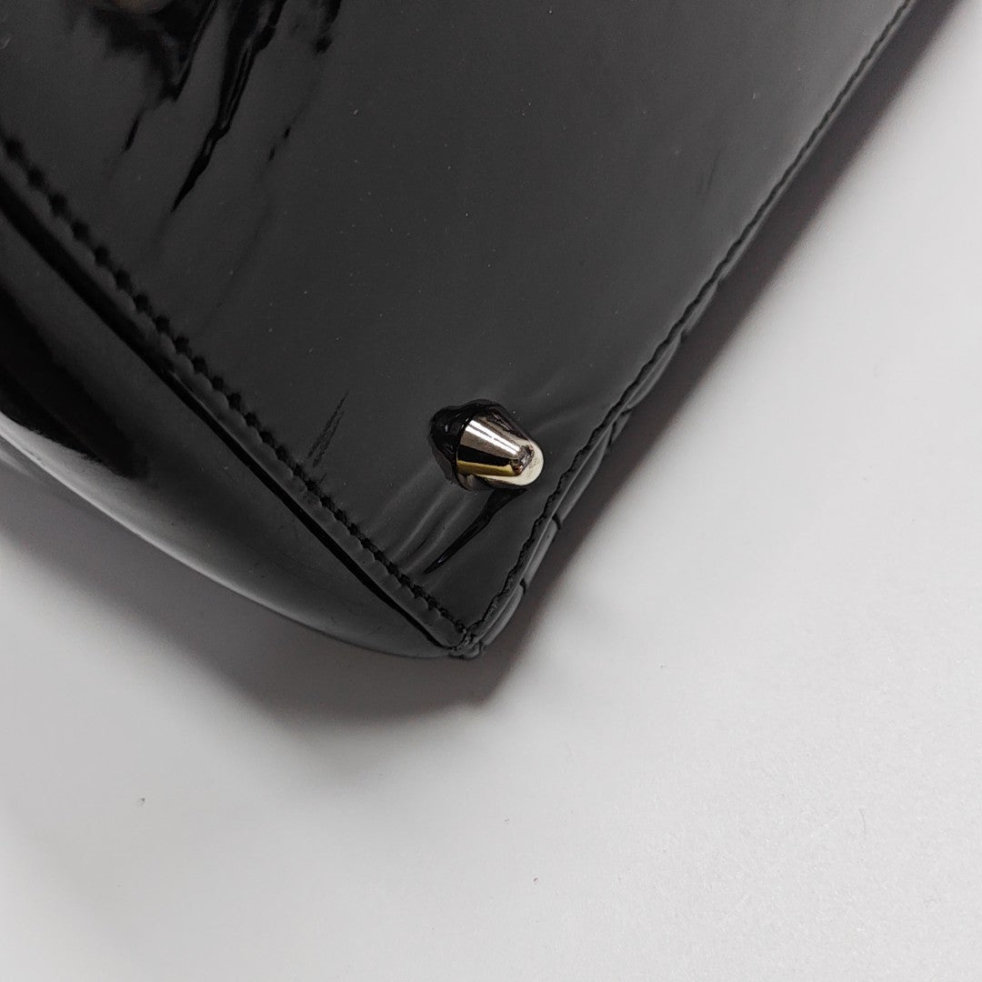 Lady Dior Medium Cannage Patent Leather Black