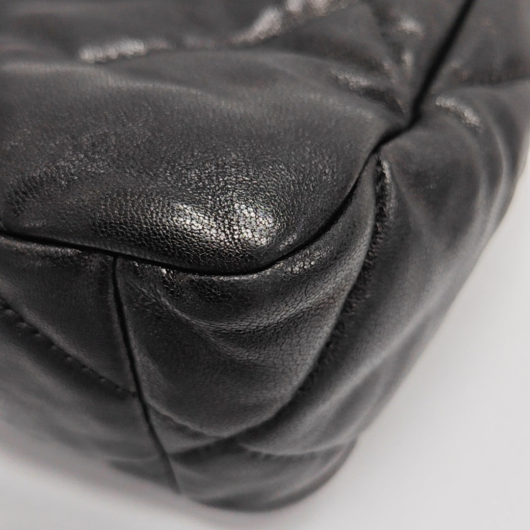 CHANEL 19 Small Quilted Lambskin Black