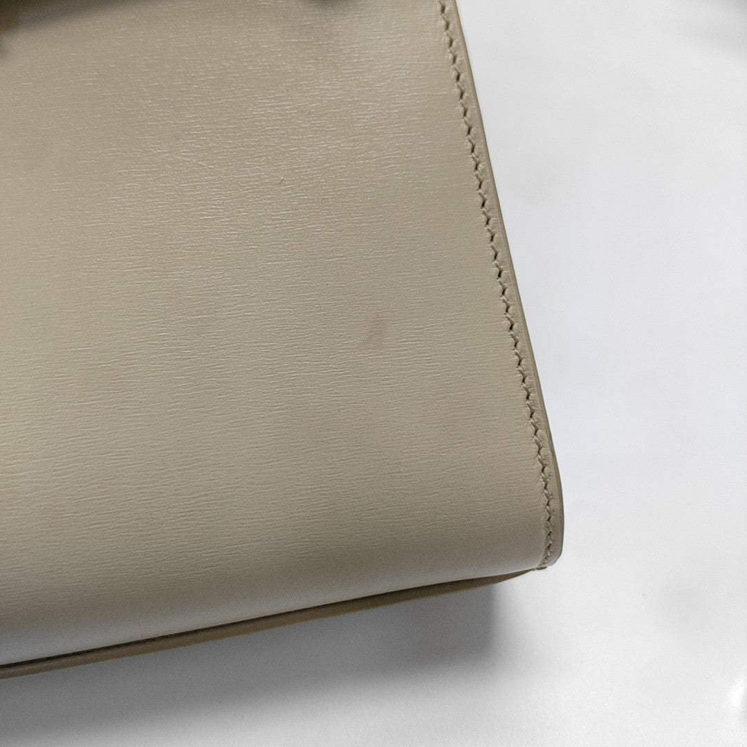 MANHATTAN Small Calfskin Beige