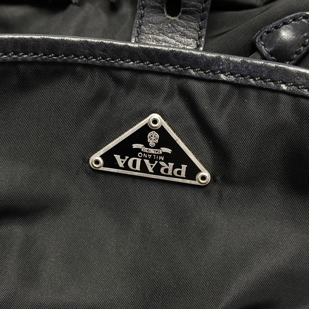 Vela Nylon Black