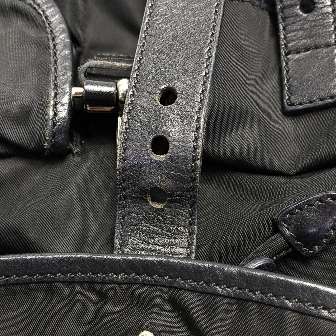 Vela Nylon Black