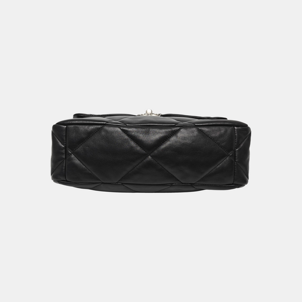 CHANEL 19 Medium Quilted Lambskin Black